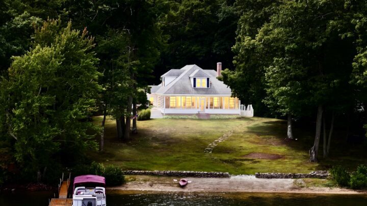 1 web or mls 76 coolridge ave